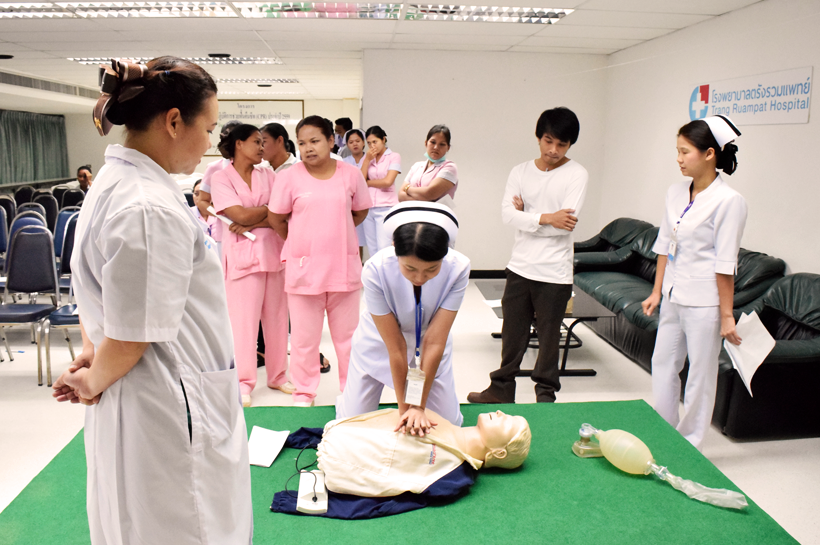 ฝึกอบรมปฏิบัติการช่วยฟื้นคืนชีฟ (CPR)