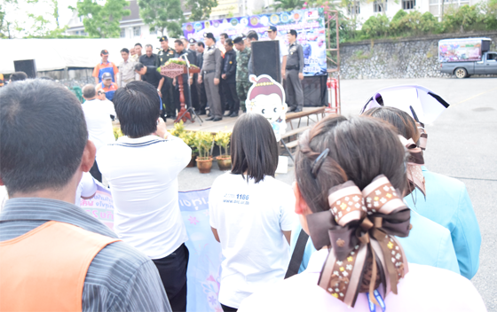 ร่วมเดินขบวนรถรณรงค์ป้องกันและลดอุบัติเหตุทางถนนช่วงเทศกาลสงกรานต์ 2560